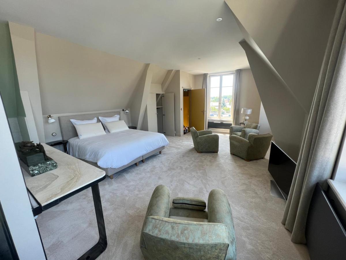 Logis Hotel La Maison A Pan De Bois Vierzon Exteriör bild